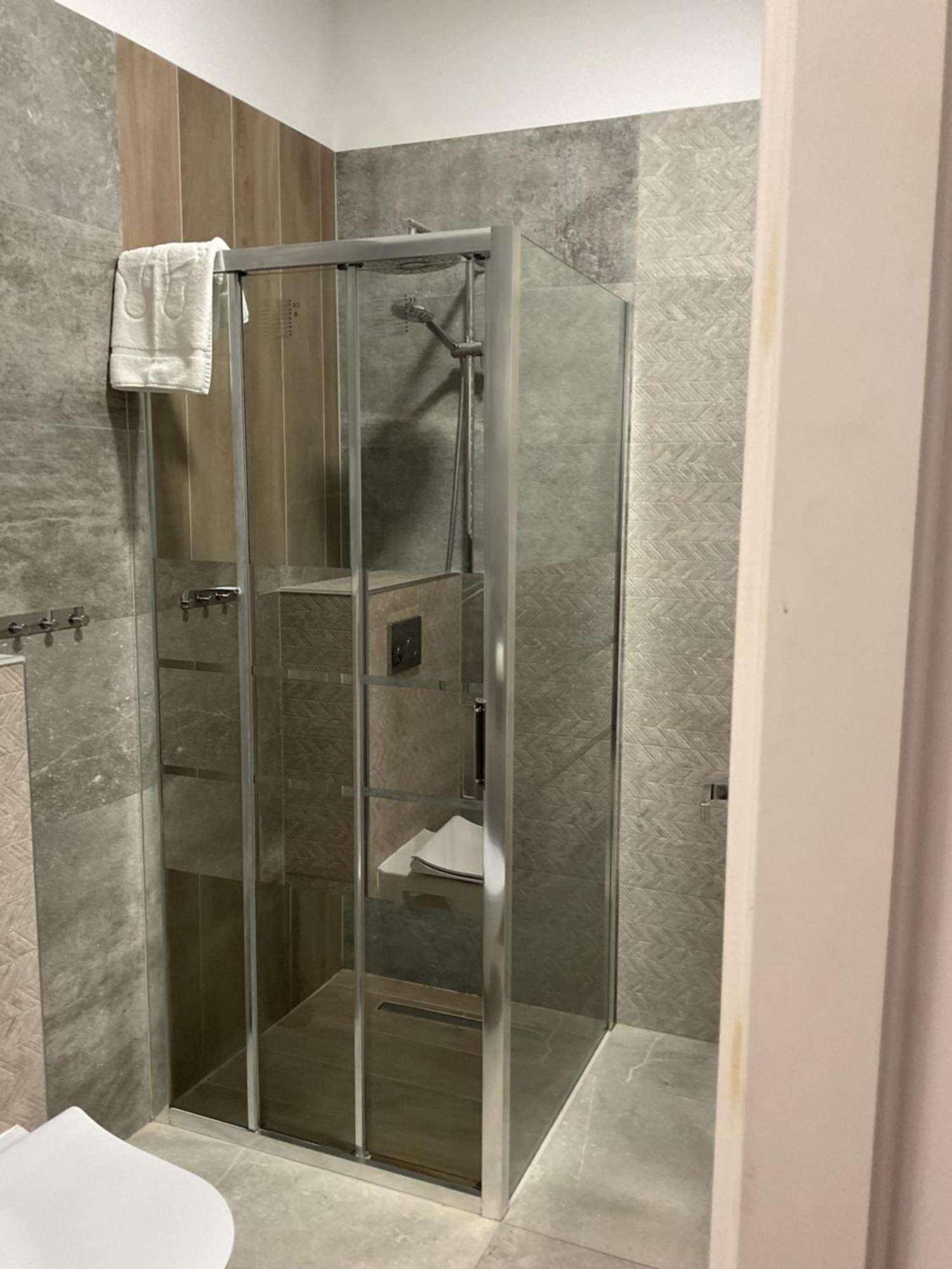 Omorika Na Zamkowej Apartment Krakow Bagian luar foto
